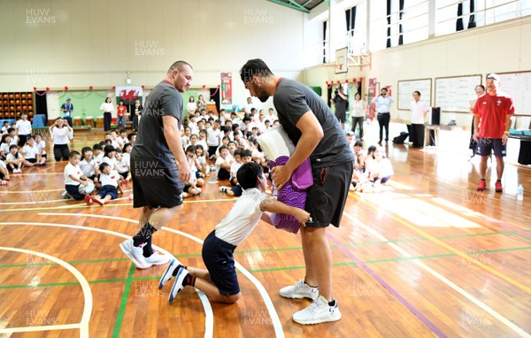 170919 - Wales Rugby Players Visit Local School in Kitakyushu - Ken Owens and Cory Hill during a visit to a local school