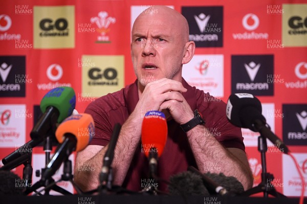 200126 - Wales Rugby Sqaud Announcement  - Wales Rugby Head Coach Steve Tandy speaks to the press after announcing his squad for the upcoming 2026 Guinness Men's Six Nations