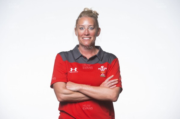 010819 - Wales Rugby Squad - Angela Rickard
