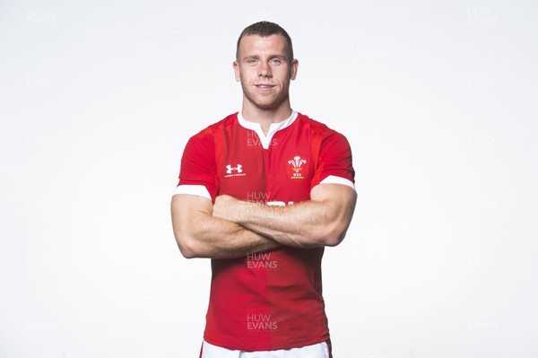 010819 - Wales Rugby Squad - Gareth Davies