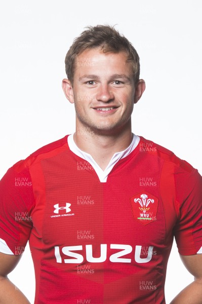 010819 - Wales Rugby Squad - Hallam Amos