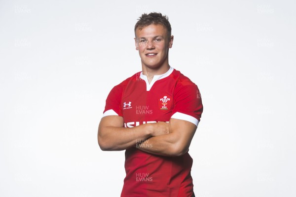 010819 - Wales Rugby Squad - Jarrod Evans
