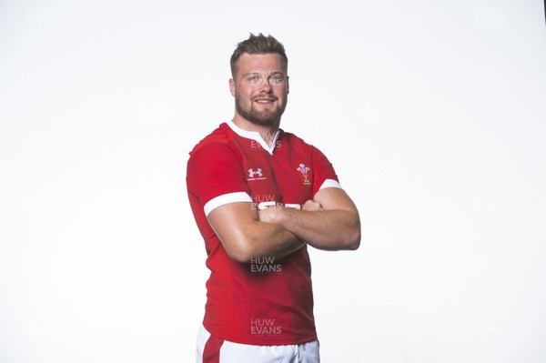 010819 - Wales Rugby Squad - Owen Lane