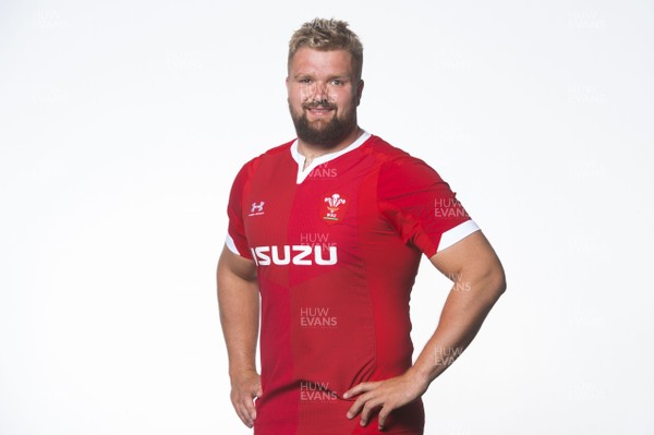 010819 - Wales Rugby Squad - Tomas Francis