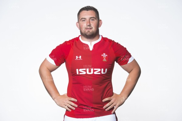 010819 - Wales Rugby Squad - Wyn Jones
