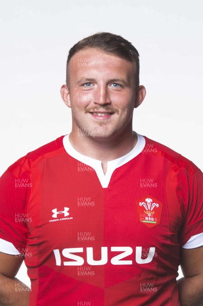 010819 - Wales Rugby Squad - Dillon Lewis