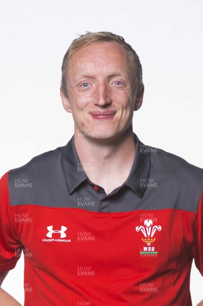 010819 - Wales Rugby Squad - John Ashby
