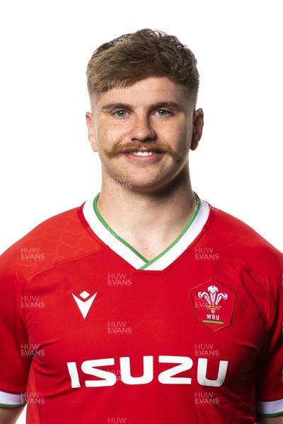 201020 - Wales Rugby Squad - Aaron Wainwright