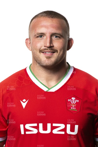 201020 - Wales Rugby Squad - Dillon Lewis
