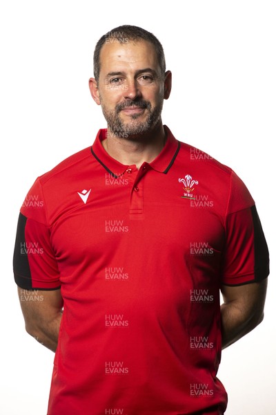 201020 - Wales Rugby Squad - John Miles