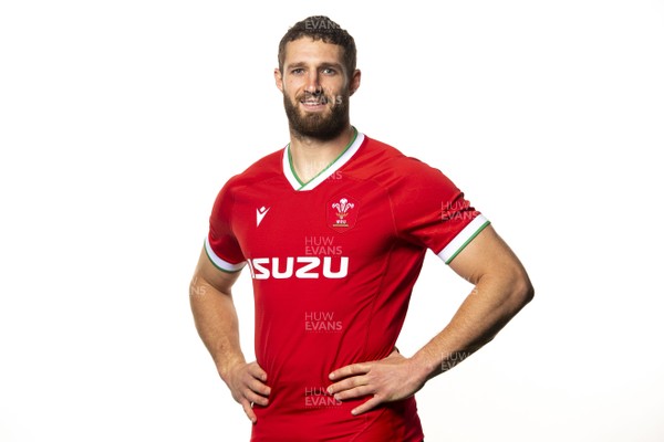 201020 - Wales Rugby Squad - Jonah Holmes