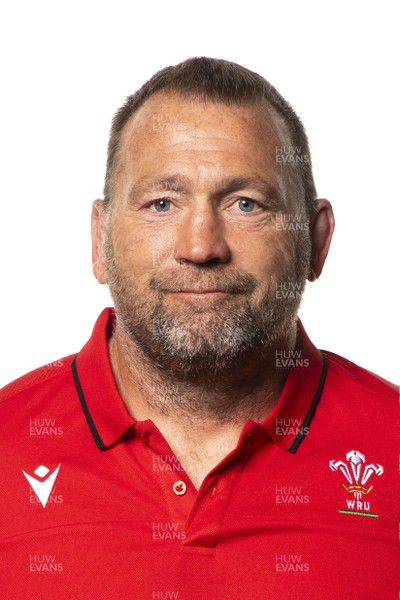 201020 - Wales Rugby Squad - Jonathan Humphreys