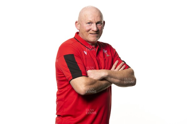201020 - Wales Rugby Squad - Neil Jenkins