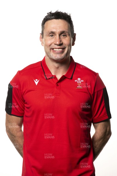 201020 - Wales Rugby Squad - Stephen Jones