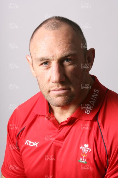 05.02.08 Wales Rugby Team... Forwards Coach Robin McBryde 