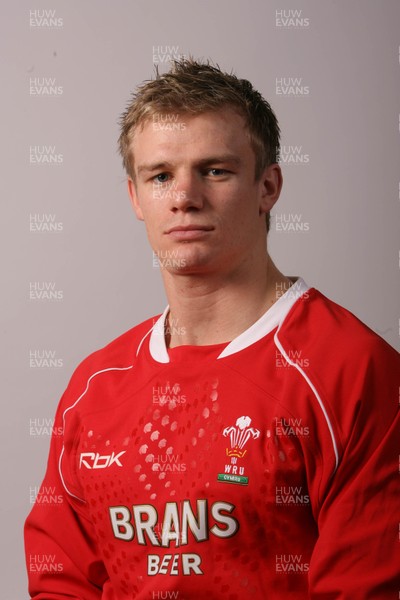 22.01.08 ...Welsh Rugby Union... Dwayne Peel 