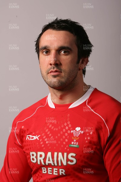 22.01.08 ...Welsh Rugby Union... Jonathan Thomas 