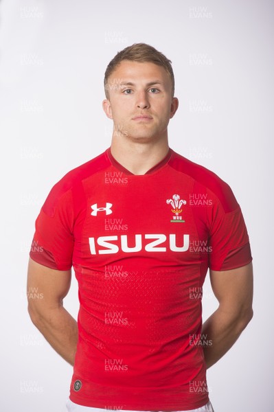 220518 - Wales Rugby Squad - Tom Prydie