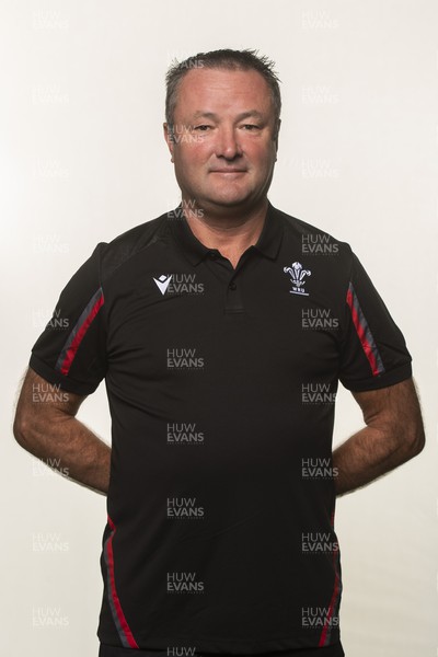 241022 - Wales Rugby Squad - Geoff Davies