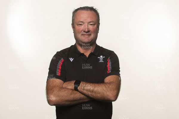 241022 - Wales Rugby Squad - Geoff Davies