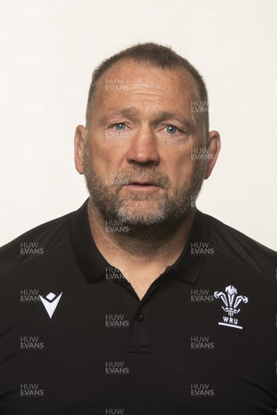 241022 - Wales Rugby Squad - Jonathan Humphreys