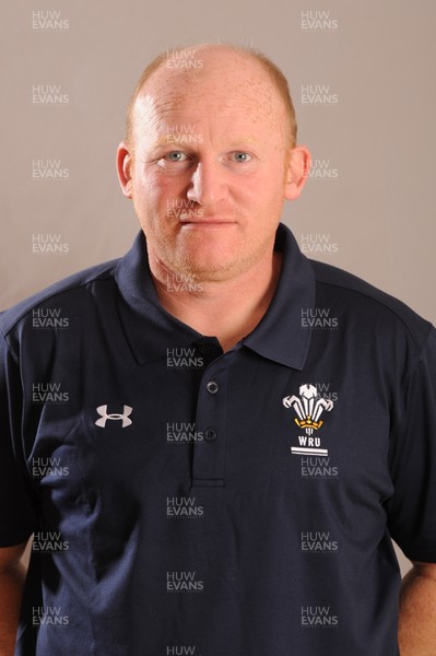 01.11.10 - Wales Rugby Autumn Series Squad 2010 - Neil Jenkins (Kicking Skills Coach). 