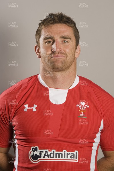 25.11.11 - Wales Rugby Squad 2011 - Huw Bennett. 