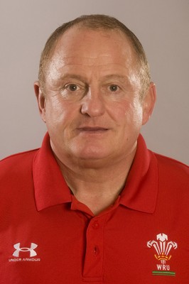 02.11.09 - Wales Rugby Autumn Internationals Squad 2009 - Alan Phillips (Team Manager) 