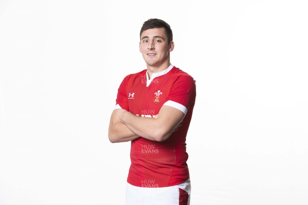 251119 - Wales Rugby Squad - Sam Davies