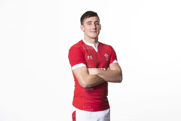 251119 - Wales Rugby Squad - Sam Davies