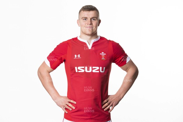 251119 - Wales Rugby Squad - Shane Lewis-Hughes