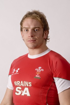 27.10.08 - Wales Rugby Autumn Internationals Squad 2008 - Alun Wyn Jones 