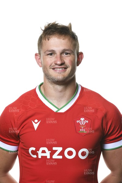 280621 - Wales Rugby Squad - Hallam Amos