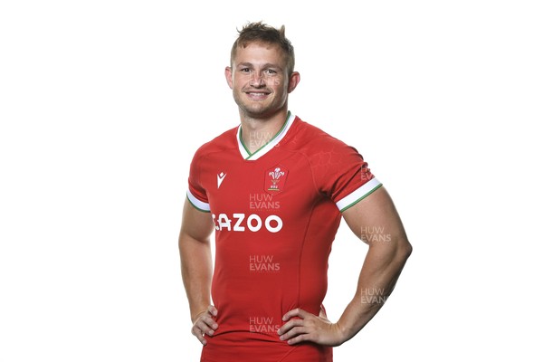 280621 - Wales Rugby Squad - Hallam Amos