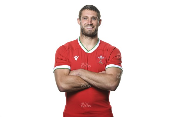 280621 - Wales Rugby Squad - Jonah Holmes