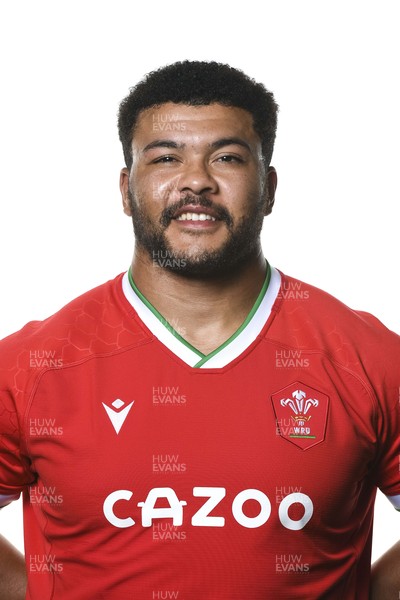 280621 - Wales Rugby Squad - Leon Brown