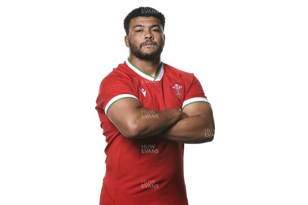 280621 - Wales Rugby Squad - Leon Brown