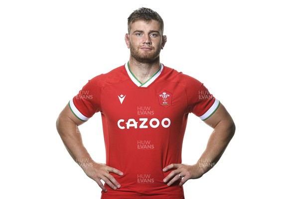 280621 - Wales Rugby Squad - Rhodri Jones