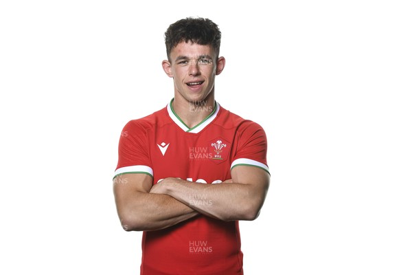 280621 - Wales Rugby Squad - Tom Rogers