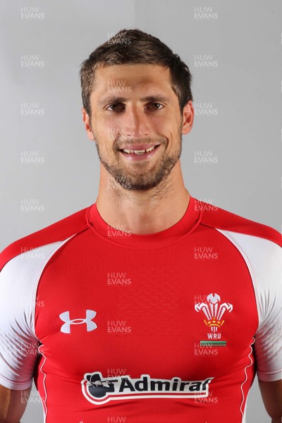 30.05.11 - Wales Rugby Squad - Luke Chateris. 