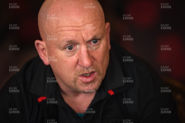 150119 - Wales Rugby Squad Announcement - Shaun Edwards talks to media
