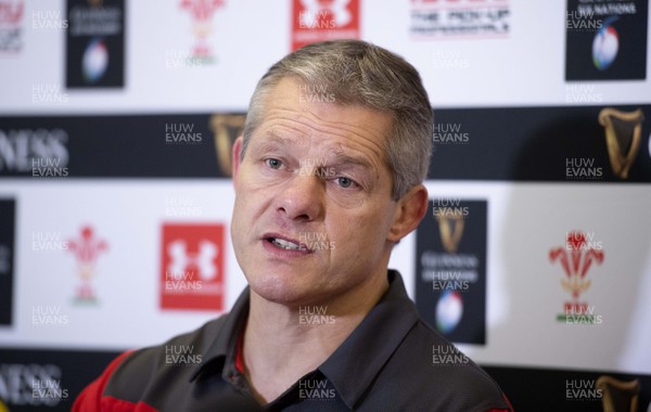 150120 - Wales Rugby Squad Announcement - Byron Hayward talks to media