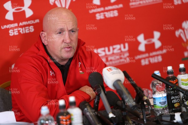160118 - Wales Rugby 6 Nations Squad Announcement - Shaun Edwards talks to the media