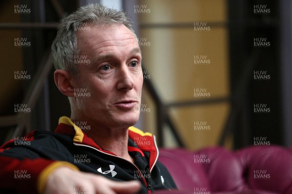 160118 - Wales Rugby 6 Nations Squad Announcement - Rob Howley talks to the media