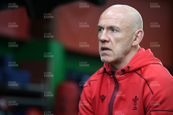 211025 -  Wales Rugby sqaud announcement - Picture shows Wales Head Coach Steve Tandy speaking in a press conference after announcing his squad for the upcoming Quilter Nations Series
