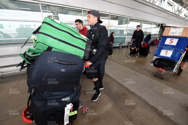 040618 - Wales Rugby Squad Arrive in Argentina - Ellis Jenkins arrives in Buenos Aires