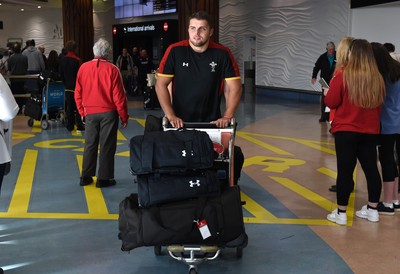 Wales Rugby Squad Arrive in Auckland 100617