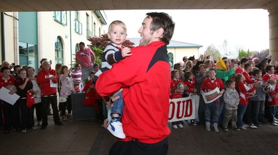 Wales Rugby Squad Arrive Home 231011