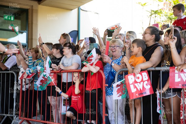 030923 - The Welsh Rugby team leave the Vale Hotel for the Rugby World Cup - Family, friends and fans wave goodbye