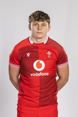020326 - Wales Rugby Squad Portraits - Ryan Woodman